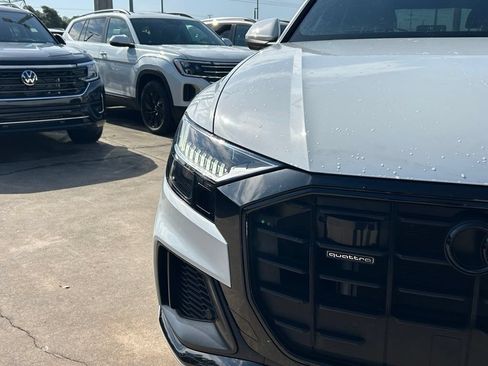 Used 2023 Audi Q8 Premium Plus w/ Premium Plus Package AWD/4WD image 39