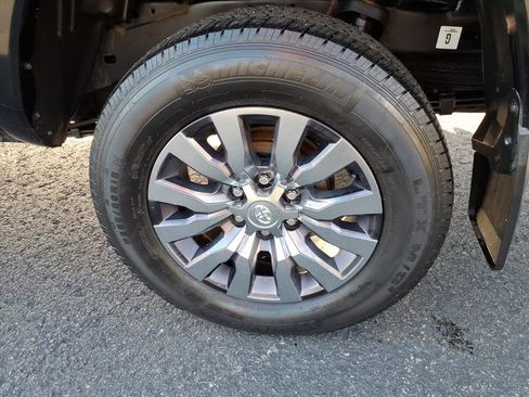 Certified 2023 Toyota Tacoma Limited image 25