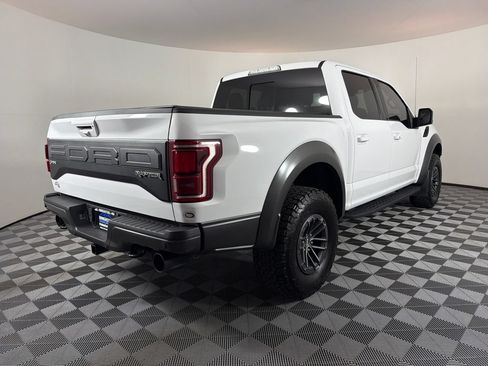 Used 2019 Ford F150 Raptor w/ Equipment Group 802A Luxury AWD/4WD image 3