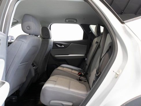 Used 2020 Chevrolet Blazer LT image 18