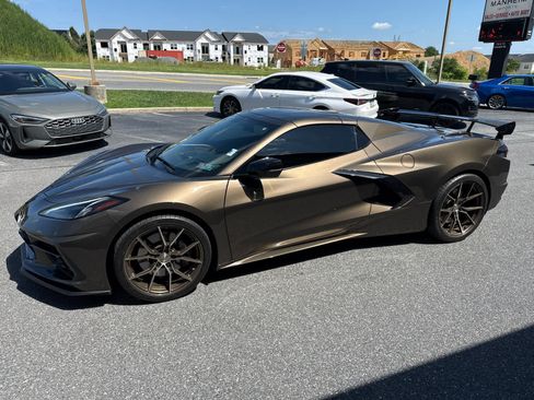 Used 2021 Chevrolet Corvette Stingray Preferred Conv w/ Z51 Performance Package RWD image 13
