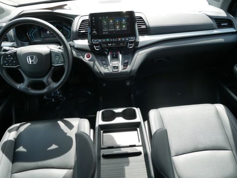 Certified 2023 Honda Odyssey EX-L image 10