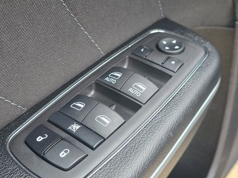 Used 2023 Dodge Charger SXT image 14