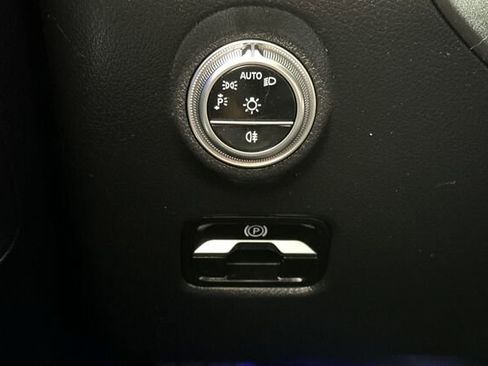 Certified 2022 Mercedes-Benz C 300 Sedan image 31