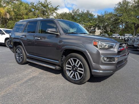 Used 2023 Toyota 4Runner Limited image 2