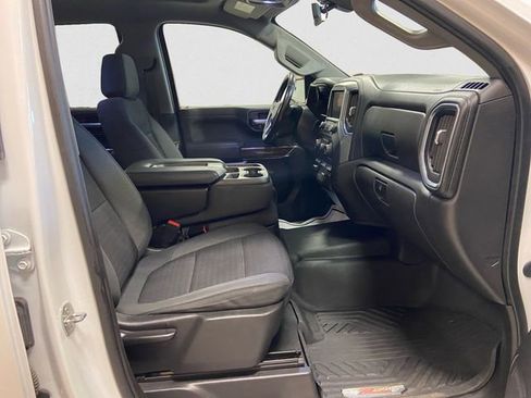 Used 2021 Chevrolet Silverado 1500 RST image 16