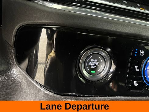 Used 2024 GMC Sierra 1500 SLT w/ SLT Convenience Package AWD/4WD image 22