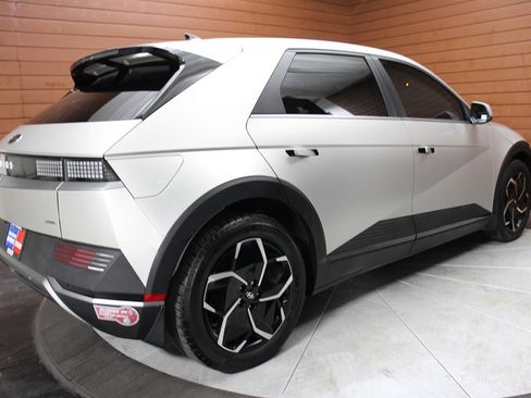 Used 2023 Hyundai Ioniq 5 SEL w/ Cargo Package image 17