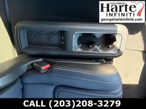 New 2026 INFINITI QX80 4WD image 15