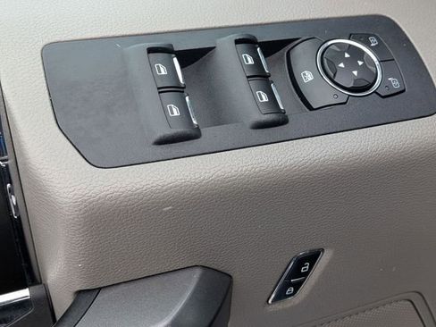 Used 2016 Ford F150 XLT w/ Equipment Group 302A Luxury image 15