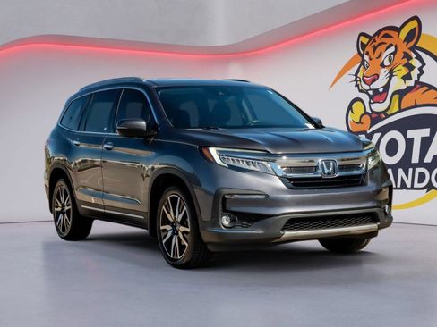 Used 2022 Honda Pilot Elite image 3