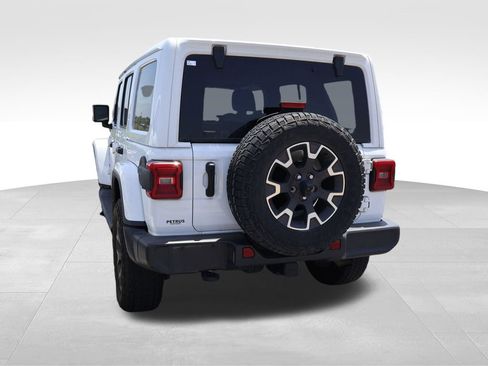 Used 2024 Jeep Wrangler Unlimited Sahara w/ Dual Top Group AWD/4WD image 21