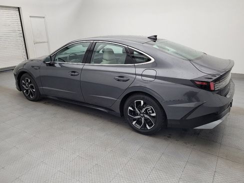 Used 2024 Hyundai Sonata SEL image 3