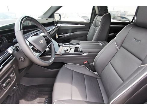 New 2026 Cadillac Escalade ESV Sport RWD image 6