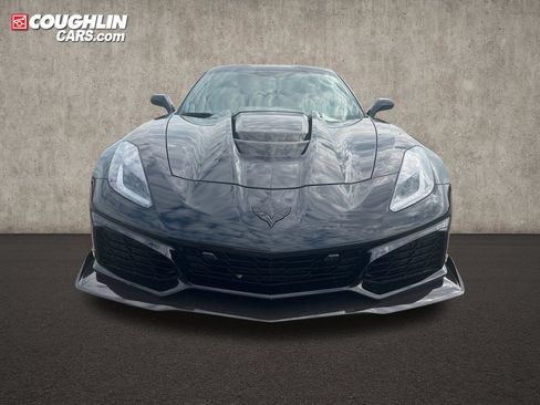Used 2019 Chevrolet Corvette ZR1 RWD image 9