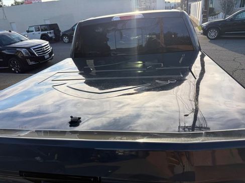 Used 2019 Ford F150 Lariat w/ Equipment Group 502A Luxury image 13