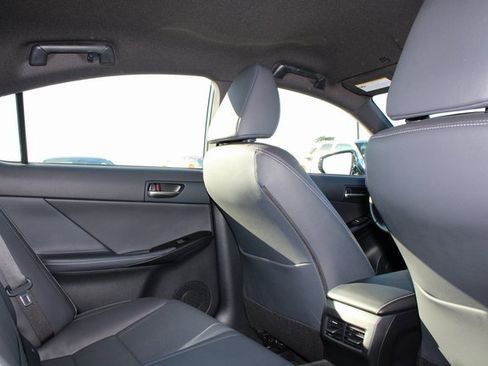 Certified 2025 Lexus IS 300 image 6