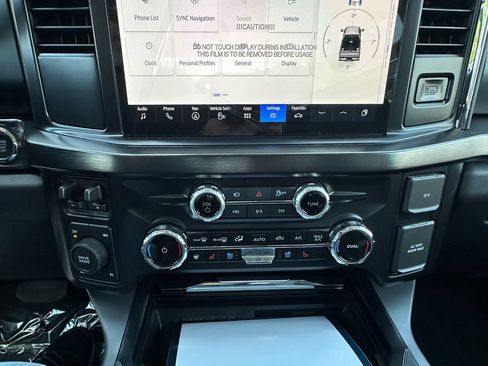New 2026 Ford F250 Lariat w/ FX4 Off-Road Package AWD/4WD image 27