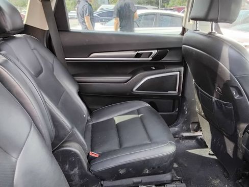 Used 2022 Kia Telluride S AWD/4WD image 10