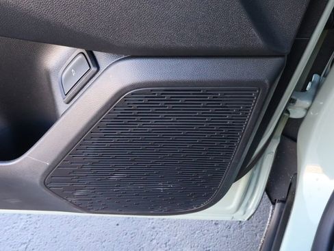 New 2026 Chevrolet Equinox ACTIV w/ Convenience Package III image 21