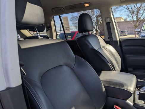 Used 2024 INFINITI QX80 Luxe image 30