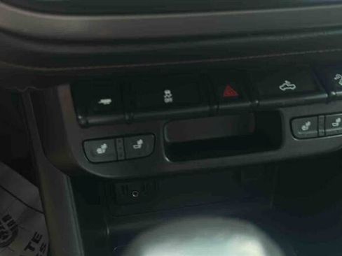 Used 2022 GMC Canyon AT4 w/ Trailering Package AWD/4WD image 29