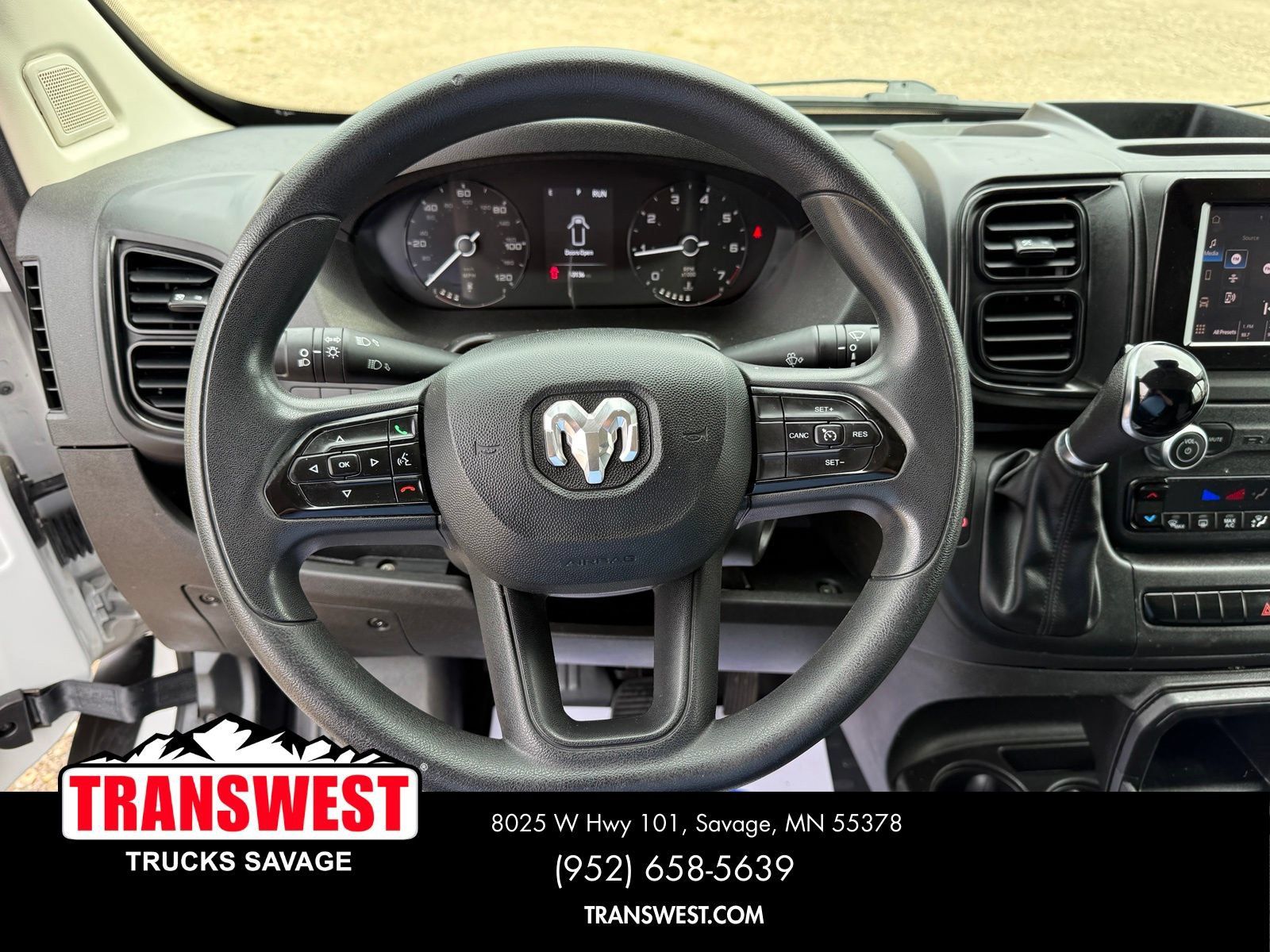 Used 2023 RAM ProMaster 2500 FWD image 9