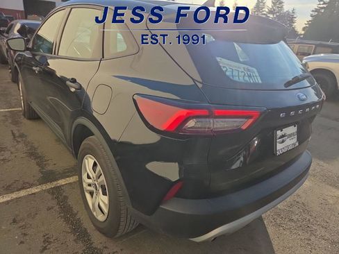 Used 2023 Ford Escape AWD image 2