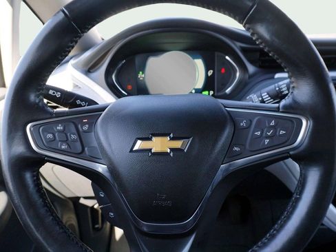 Used 2019 Chevrolet Bolt LT FWD image 25