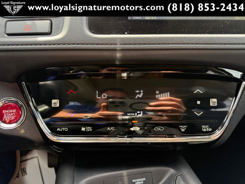 Used 2017 Honda HR-V EX-L image 26