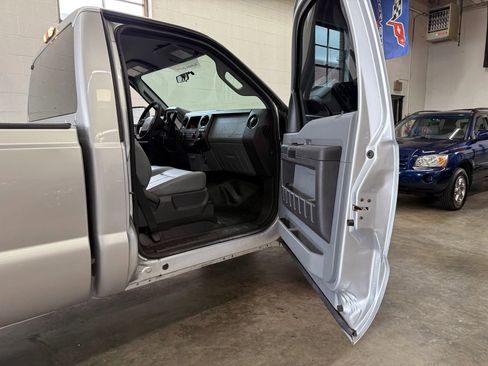 Used 2012 Ford F250 XL w/ PWR Equipment Group image 12