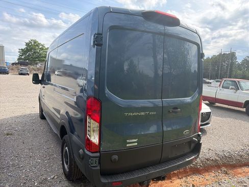 Used 2023 Ford Transit 250 Medium Roof image 4