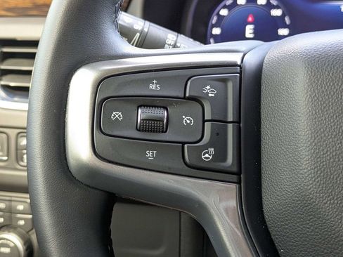 Used 2023 Chevrolet Tahoe Premier AWD/4WD image 28