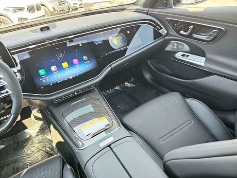 New 2026 Mercedes-Benz E 53 AMG e 4MATIC Sedan image 35