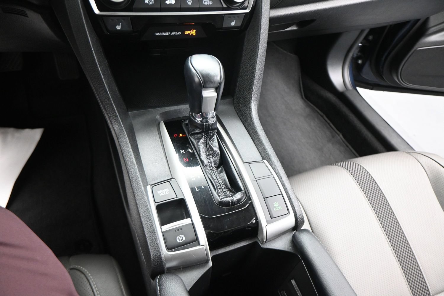 Used 2021 Honda Civic EX-L image 2
