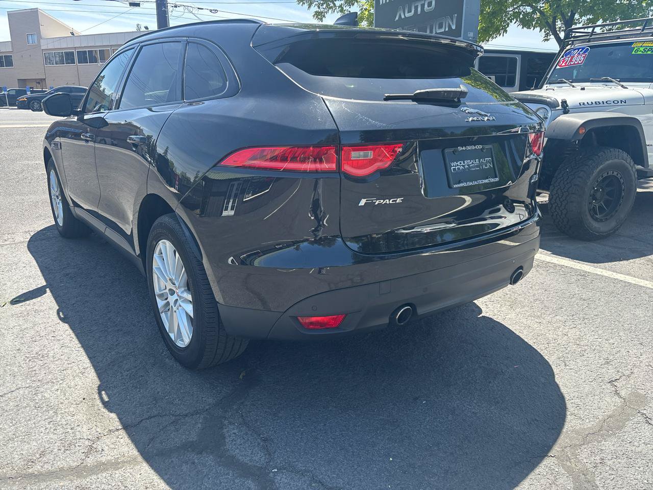 Used 2017 Jaguar F-PACE Prestige AWD/4WD image 4