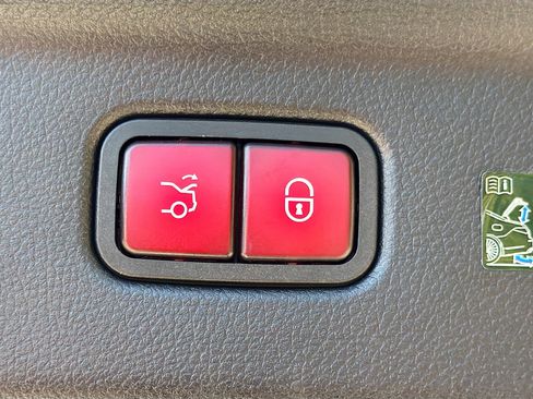 Used 2022 Mercedes-Benz S 500 4MATIC image 13