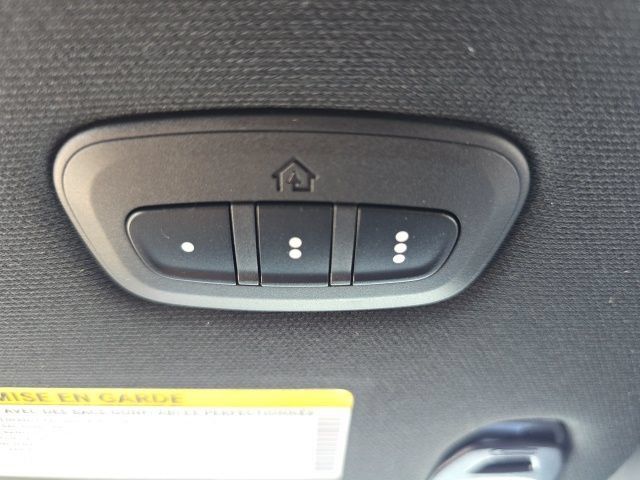 Used 2025 RAM 2500 Laramie AWD/4WD image 29