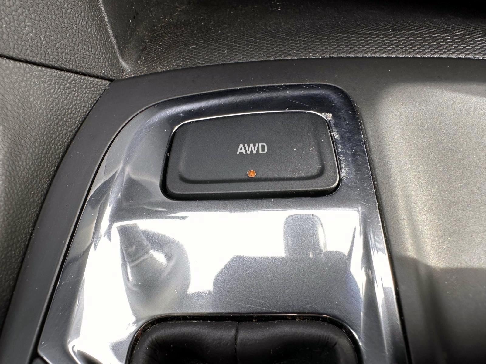 Used 2023 Chevrolet Equinox LS w/ LS Convenience Package AWD/4WD image 25