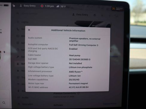 Used 2023 Tesla Model 3 Standard Range image 27