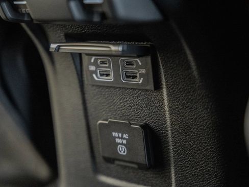 New 2026 Jeep Wrangler Unlimited Rubicon AWD/4WD image 34