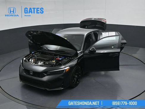 Used 2025 Honda Civic Sport image 49