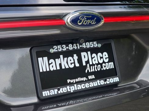 Used 2017 Ford Edge SEL AWD/4WD image 14