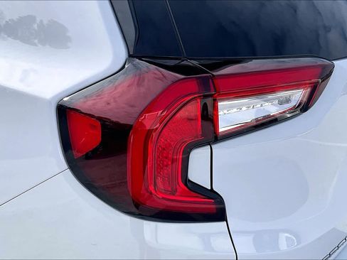Used 2024 GMC Terrain AT4 w/ Infotainment Package II AWD/4WD image 46