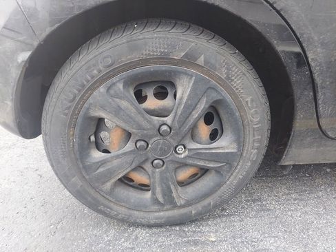 Used 2022 Chevrolet Spark LS image 11