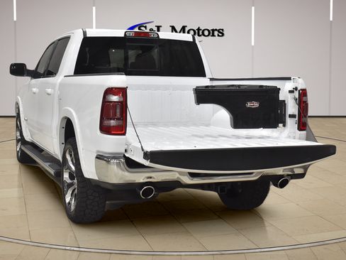 Used 2023 RAM 1500 Limited AWD/4WD image 10