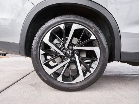 Used 2024 Mitsubishi Outlander SE image 10