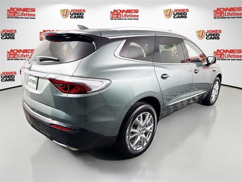 Used 2023 Buick Enclave Essence w/ Experience Buick Package image 16