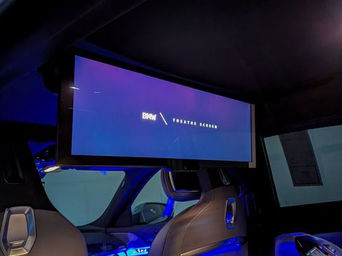 New 2026 BMW 760i xDrive image 10