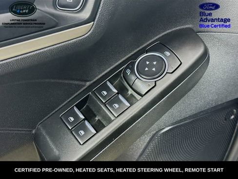 Certified 2022 Ford Escape SE w/ SE Sport Appearance Package image 17